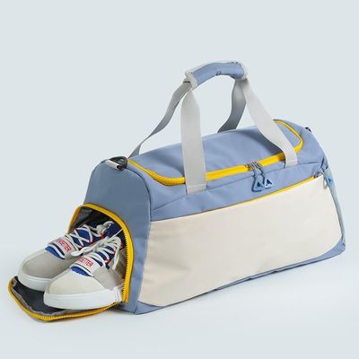 Lichte sportsak met schoenencompartimenten voor sport en weekend logo aangepast logo