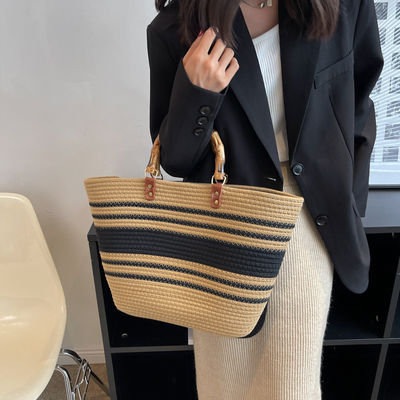 Stijlvolle dames Geweven Strand stro Handtas Casual Handgemaakte Hollow Out Rattan Schoudertassen