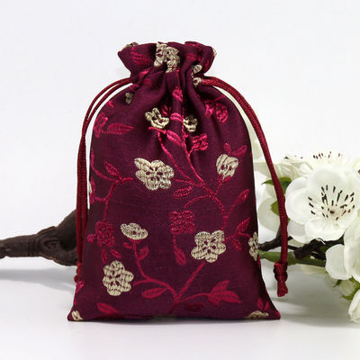 Gepersonaliseerde kleur Chinese stijl brocade trekstreng zak voor gepersonaliseerde logo sieraden zak