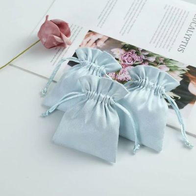 Aanvaardbaar OEM/ODM Custom Light Blue Velvet Drawstring Bag voor juweliersorganisatie