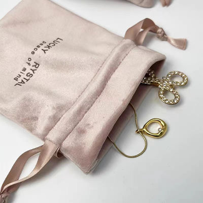 Kleine verpakking trekstreng fluwelen sieraden zak Custom logo gedrukt zacht fluwelen stof