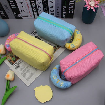 Acceptabele OEM/ODM make-up tas Draagbare cartoon toiletgoed Wafel cosmetische tas voor meisjes