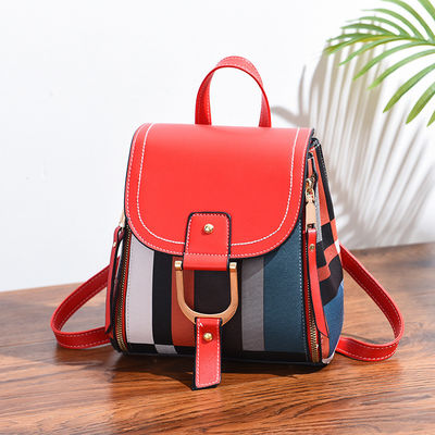 2022 Dames rugzakken Studenten Mode Vrouwen Kleine rugzak met hoofdmateriaal PU