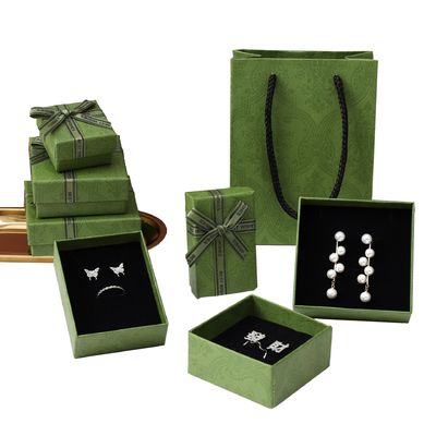 Charm juwelen doos met aanvaardbare OEM / ODM en rits sluiting