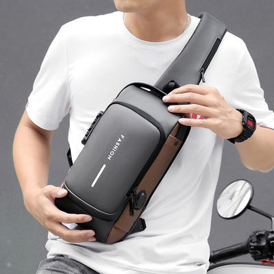 2023 Latest Fashion Crossbody Sling Bag voor mannen met waterdicht ontwerp en aangepast logo