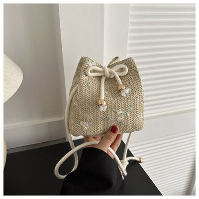 Reizing Single Shoulder Crossbody Straw Bag in aangepaste kleur voor hete modeliefhebbers