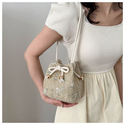 Reizing Single Shoulder Crossbody Straw Bag in aangepaste kleur voor hete modeliefhebbers