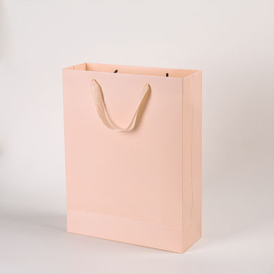 Op maat gedrukt logo Luxe winkelshop Papier geschenkzakken Op maat geschenk verpakking
