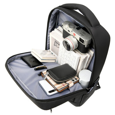 High Capacity Customized Logo Oxford Laptop Backpack met USB-poort en Unisex Design