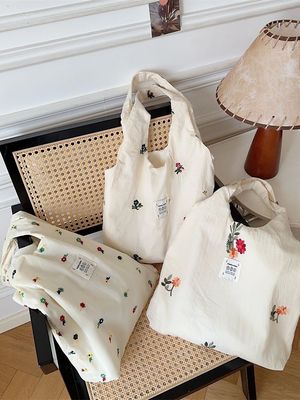 College student schoudertas Grote capaciteit Tote tas met schattig bloemen print ontwerp