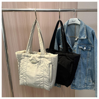 Grote capaciteit Puffy Handtas Nieuwste modieuze stijl Custom Quilted Puffer Tote Bag