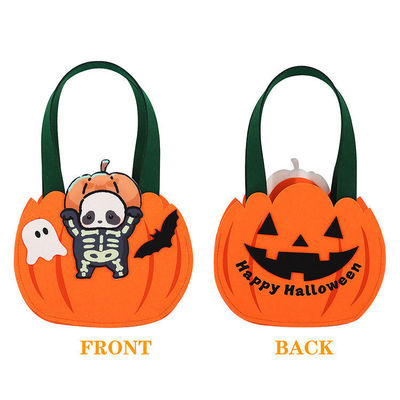 Felt pompoenvormige zak voor het verzamelen van snoep of speelgoed tijdens Halloween