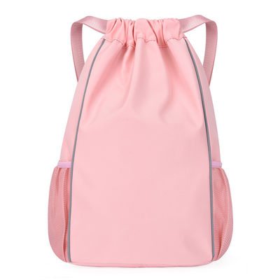 String Closure Outdoor Activities Backpack met Volleyball Design en Laptop Compartment