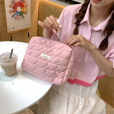 Polyester Custom Logo Puffed Puffer Pouch Grote capaciteit Make-up Gecompliceerde zakken Cosmetische hoes