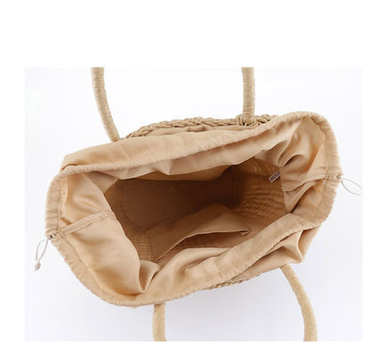 Gepersonaliseerd logo geaccepteerd Middelgrote Rattan Straw Handtas voor Lady Hollow Out Summer Fashion