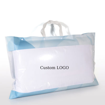 Gepersonaliseerde kleur PVC en niet-geweven zak voor dekbedverpakking met aangepaste decoratie