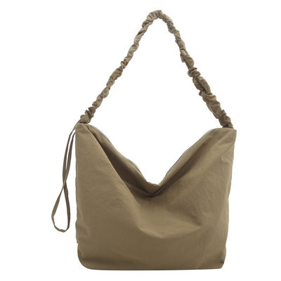 Grote capaciteit Nylon kruislichaam Pleated trekstreng schoudertas voor vrouwen winkeltassen