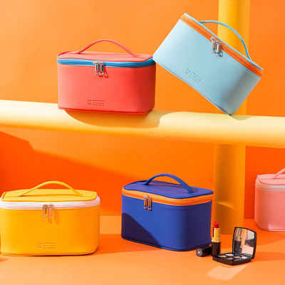 Mode cosmetische tas waterdicht make-up tas voor nieuwste design Reizen Vrouwenreizen