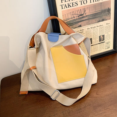 2023 Design Sense Kledingzak voor vrouwen Custom Logo Geaccepteerd Canvas Lining Materiaal