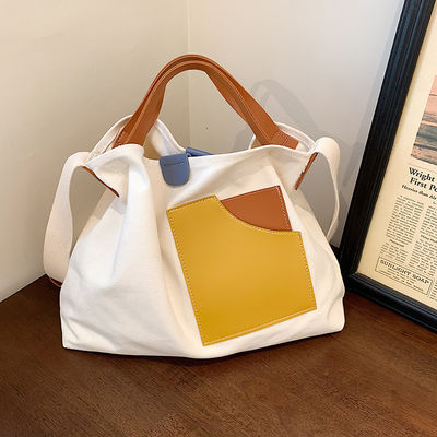 2023 Design Sense Kledingzak voor vrouwen Custom Logo Geaccepteerd Canvas Lining Materiaal