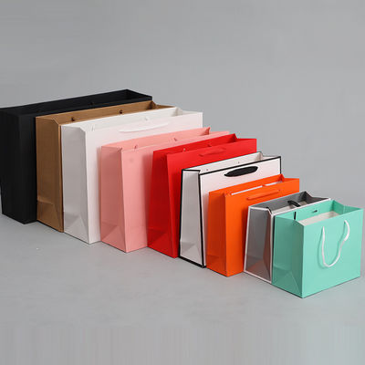 Handled Style Custom Private Logo Printed Zwart Papier Tote Bag voor Gepersonaliseerd Geschenk