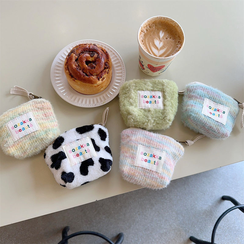 Alle seizoenen aangepast kleuren mini pluis cosmetische tas voor vrouwen Draagbaar en compact