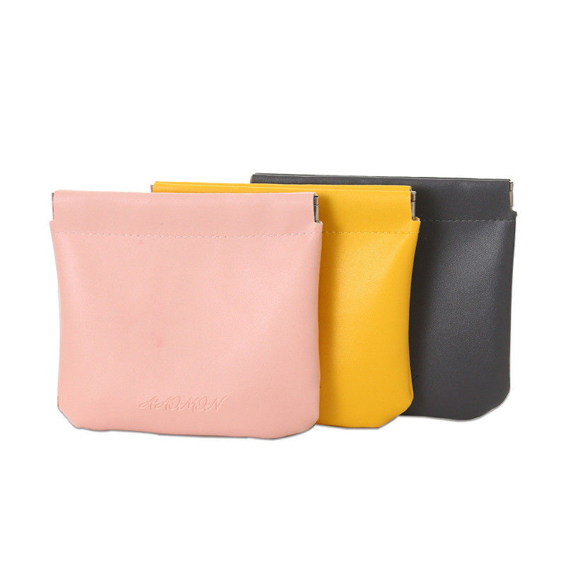 Houd je cosmetica georganiseerd en toegankelijk met deze compacte PU-leer make-up