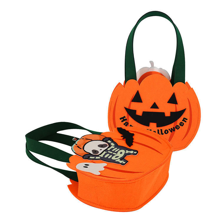 Felt pompoenvormige zak voor het verzamelen van snoep of speelgoed tijdens Halloween