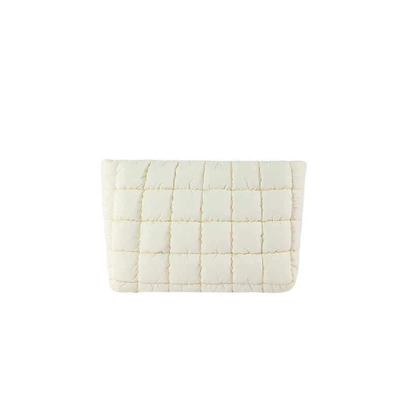 Polyester Lining Square Feather Bag 2024 Trend Pure Color Clutch Bag voor modieuze vrouwen