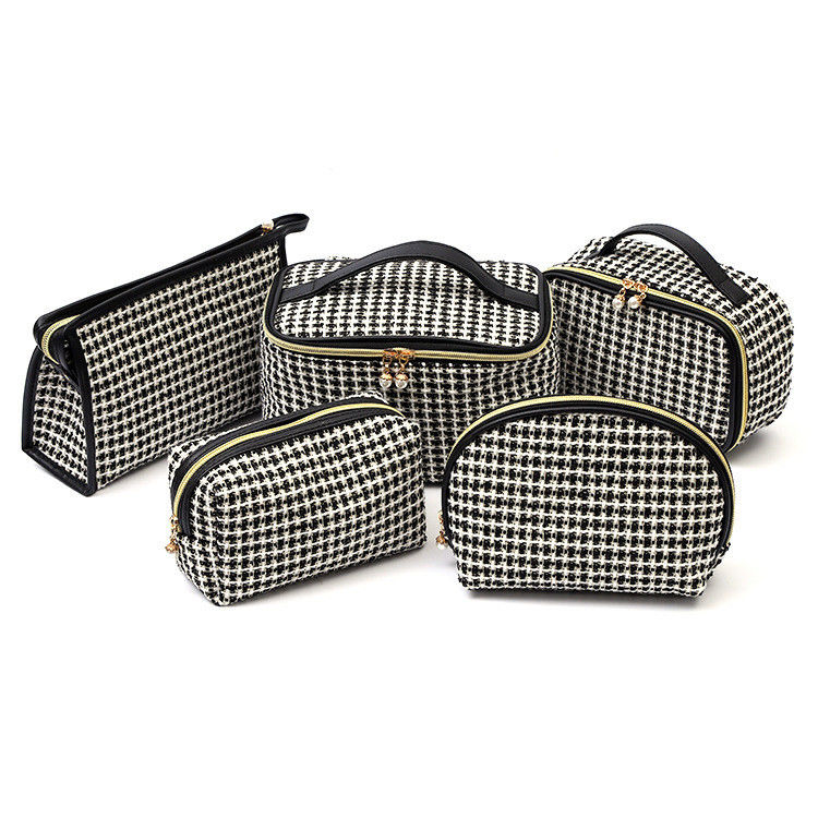 Aanpassing van de toilettas Set Grote make-up tas organisator voor vrouwen en meisjes essentieel